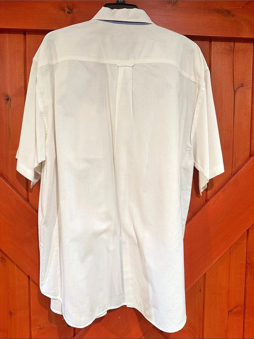 Men's White Short Sleeve Button-Up Specialty Collection - Picture 2 of 2